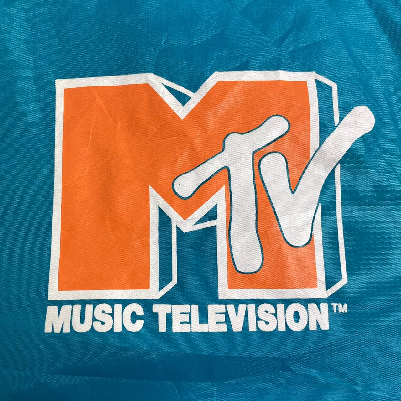 MTV マイアミカラー ドルフィンズ 袖プリント アノラックパーカー 詳細2