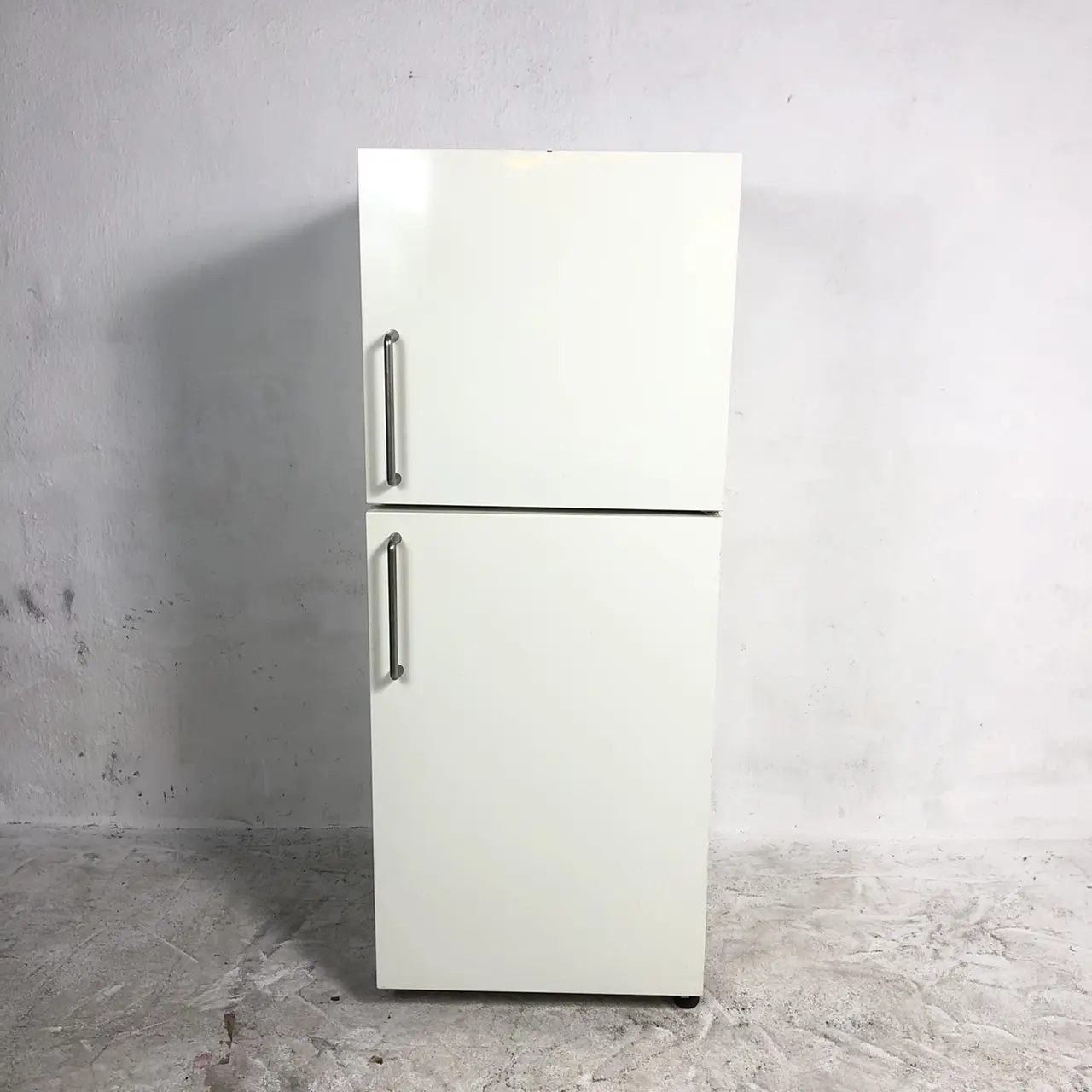 【人気の名作・廃盤品】無印良品 2ドア冷凍冷蔵庫 137L（M-R14D） 無印良品 冷蔵庫 137L M-R14D | 中古家電