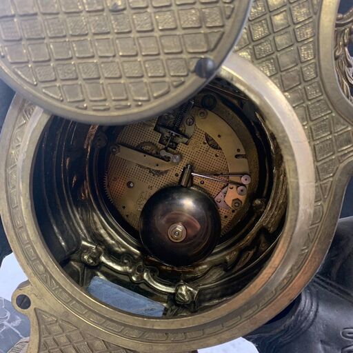 IOROLOGIPENDULESCLOCKS 大理石 ゼンマイ機械式時計 詳細4