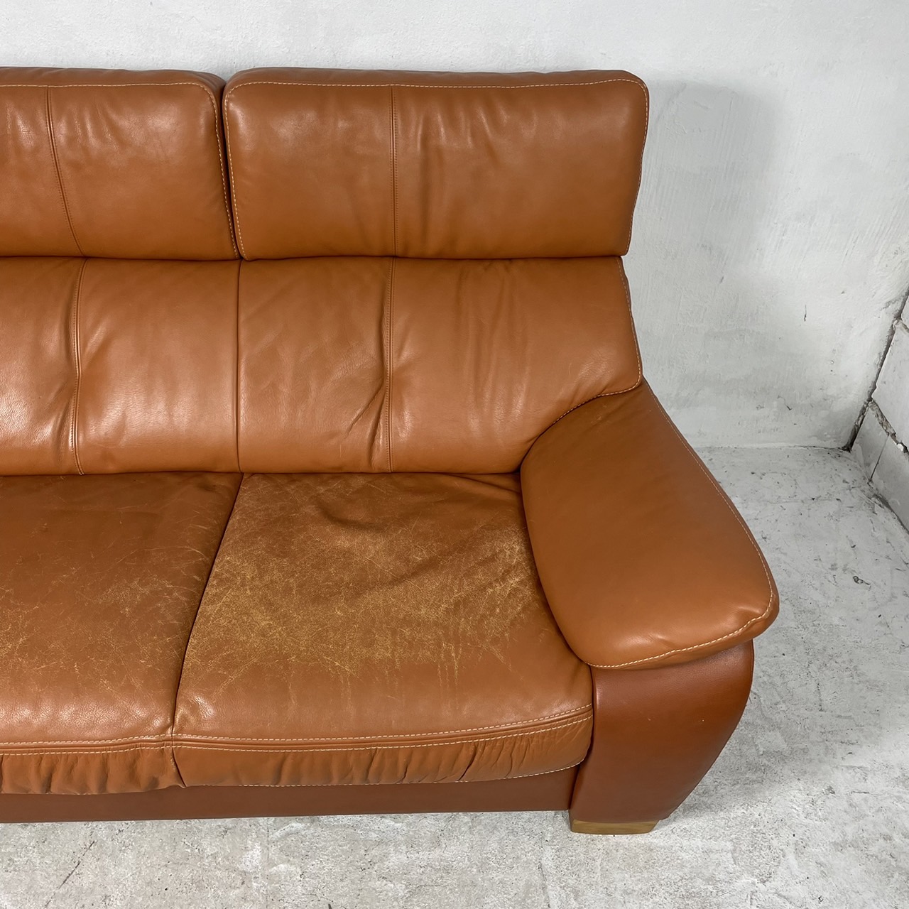karimoku（カリモク家具） レザーソファ 三人掛け ZT73モデル 詳細8