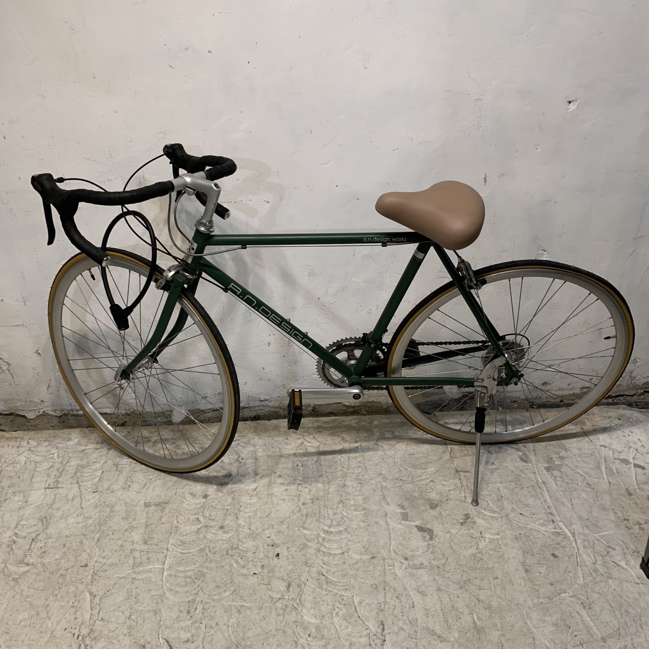 a.n.design works ロードバイク モスグリーン