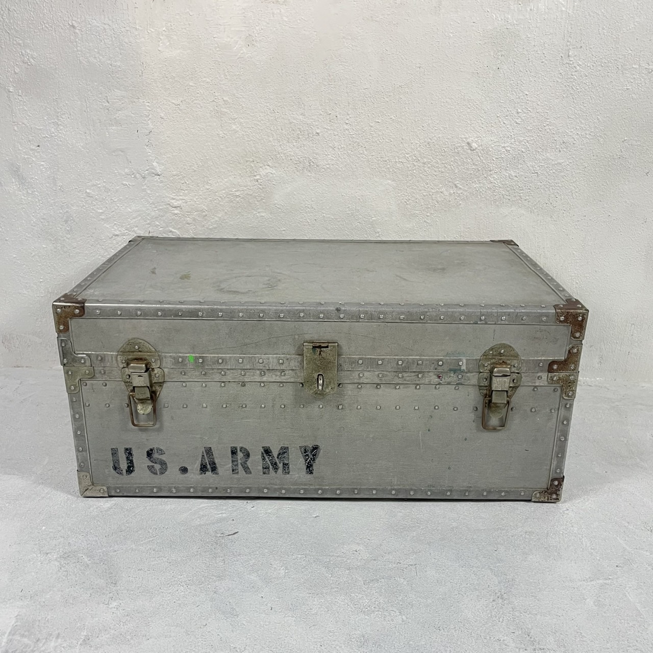 US ARMY ビンテージ ミリタリートランクケース