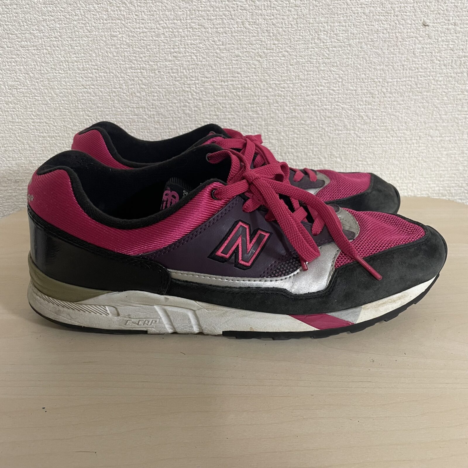 NEW BALANCE スニーカー ブラック×ピンク 詳細3