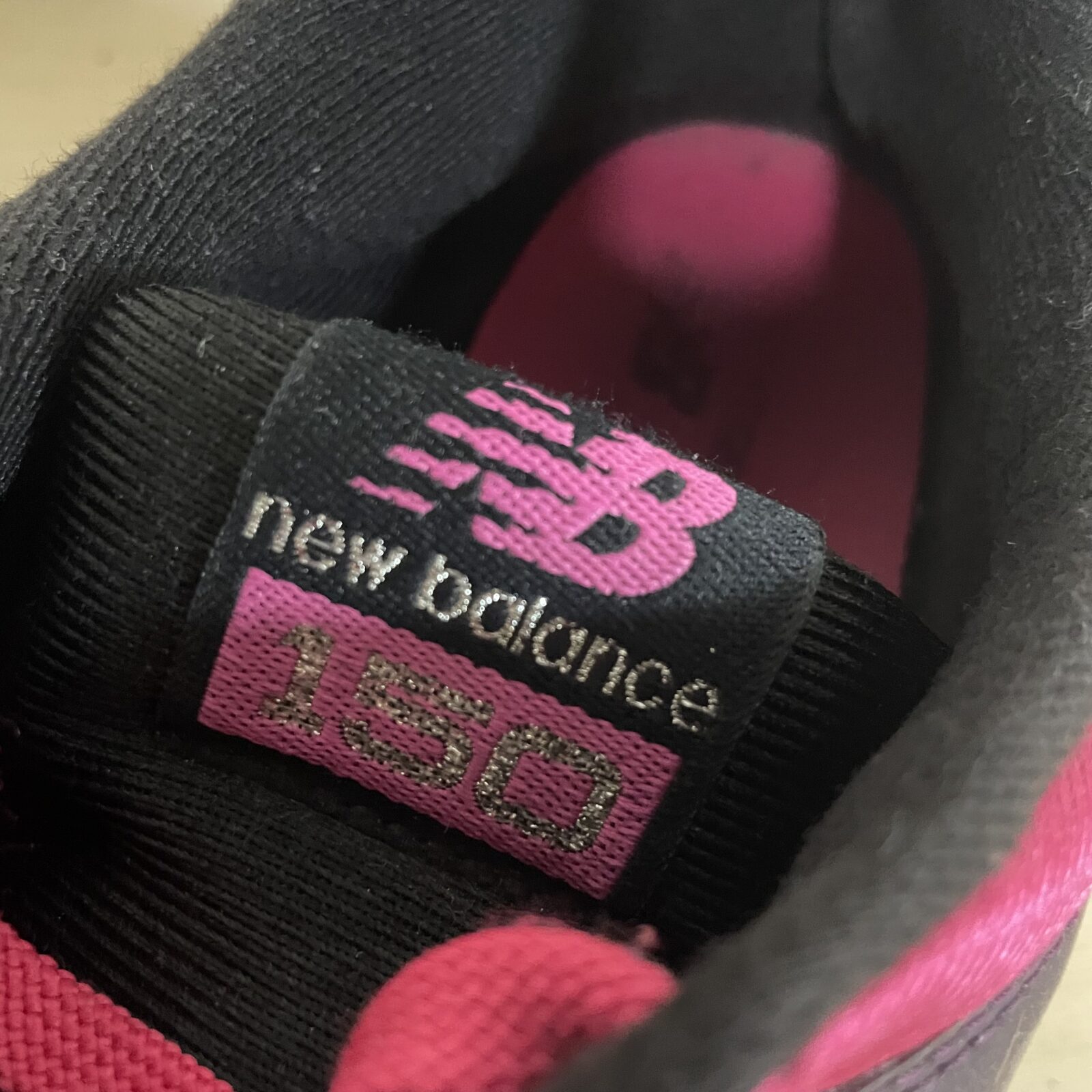 NEW BALANCE スニーカー ブラック×ピンク 詳細4