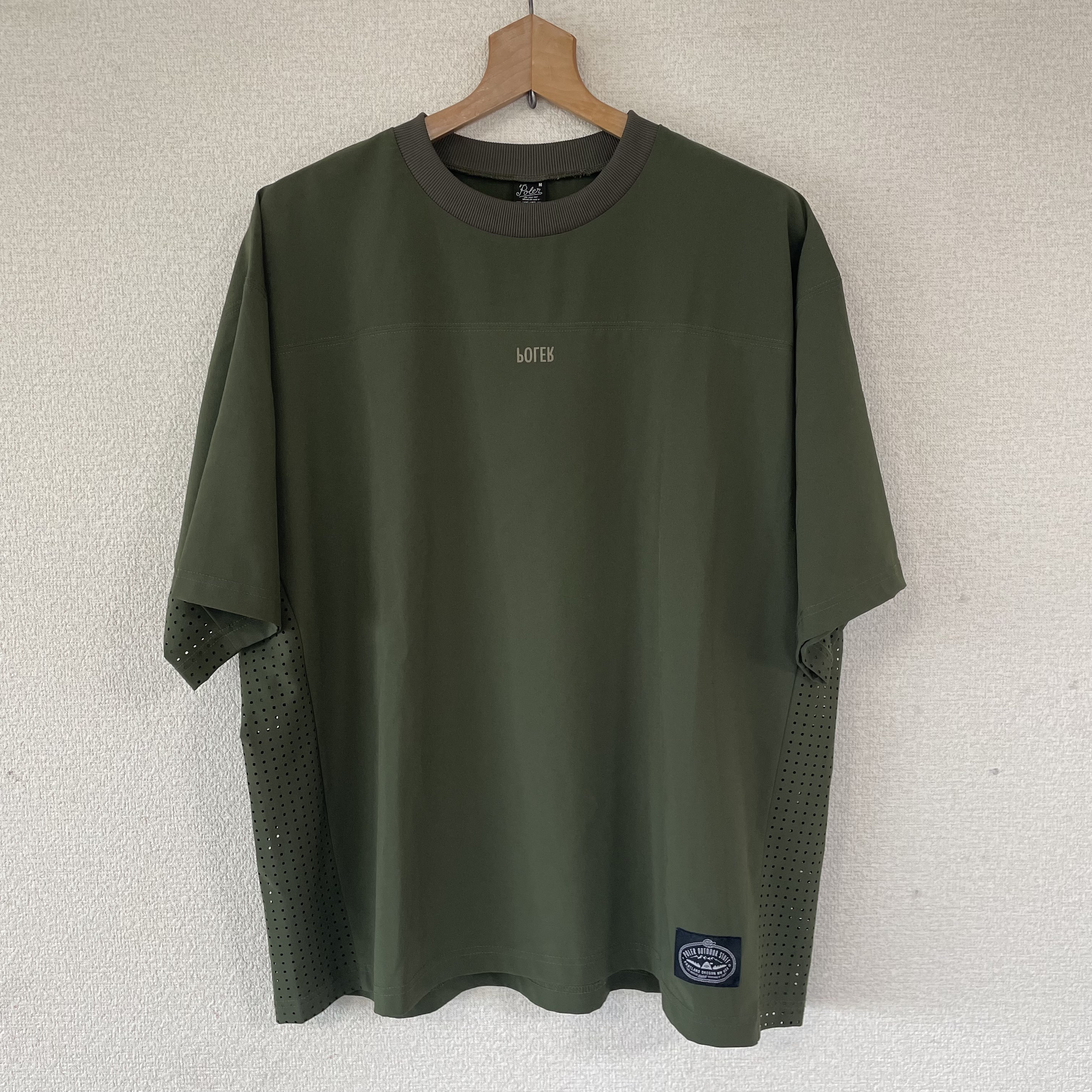 PolerOutdoorStuff ビッグシルエットTシャツ