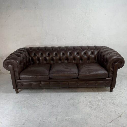 Chesterfield-style leathersofa 詳細1
