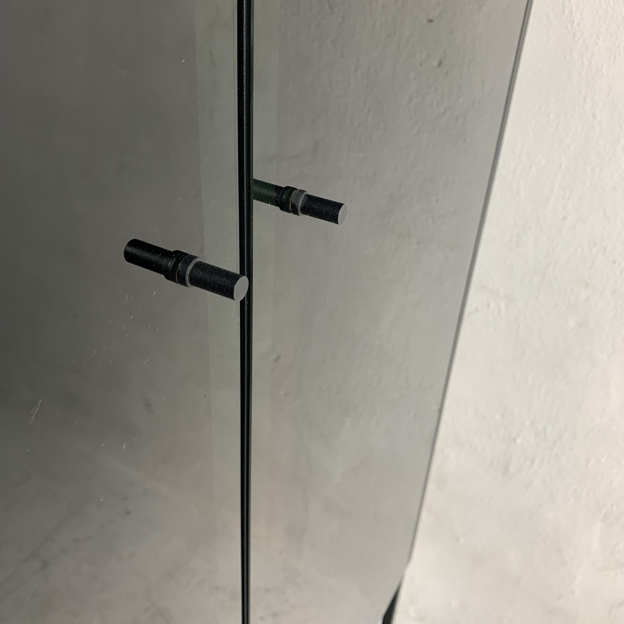BoConcept Lisbon ボーコンセプト リスボン ガラスキャビネット 詳細8