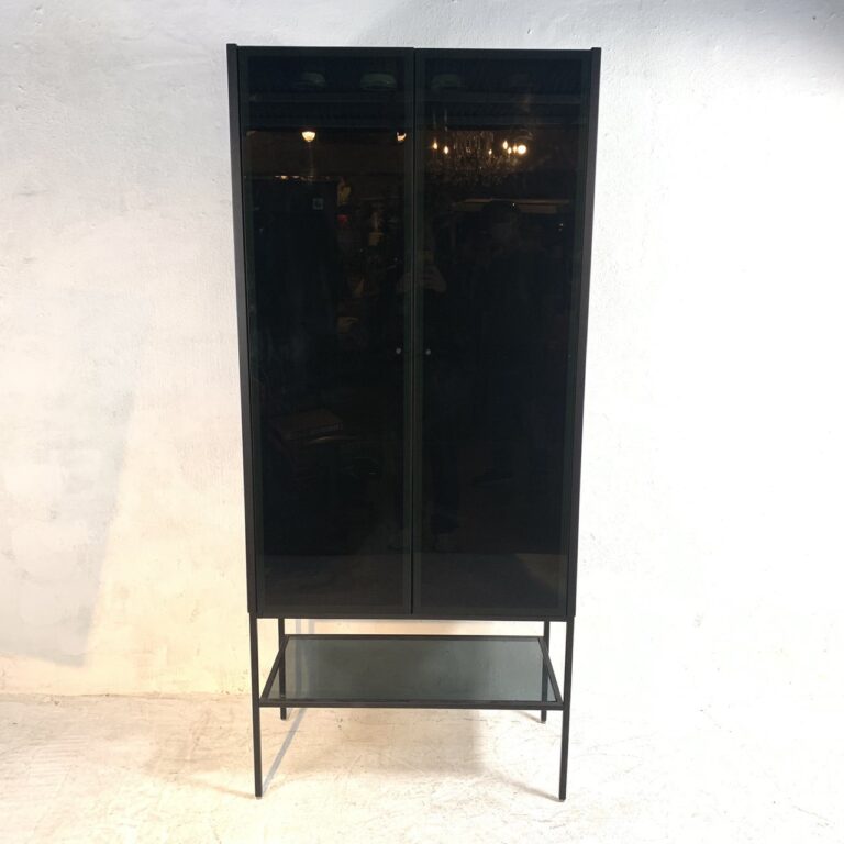 BoConcept LISBON ガラスキャビネット