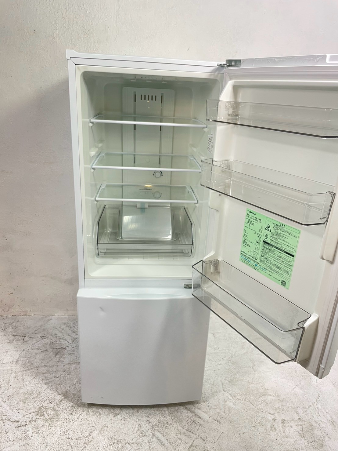 TOSHIBA 冷蔵庫 153L 2023年製 GR-U15BS 詳細2