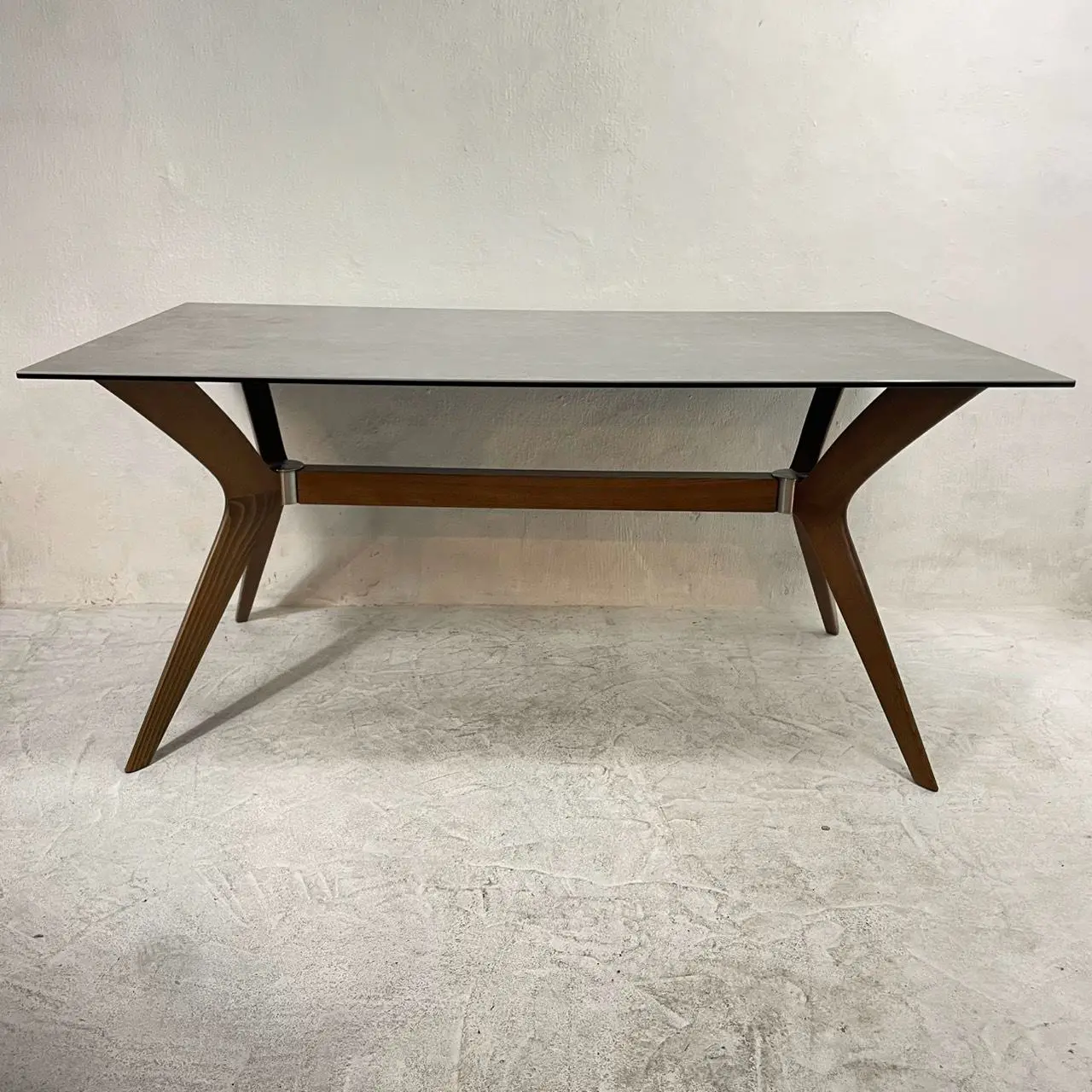 IKEA HEMNES（イケア ヘムネス） ベッドサイドテーブル | 中古家具